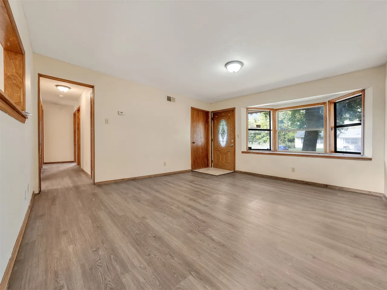 Photo 3 — 4147 N Frankfort Avenue, Tulsa, OK 74106