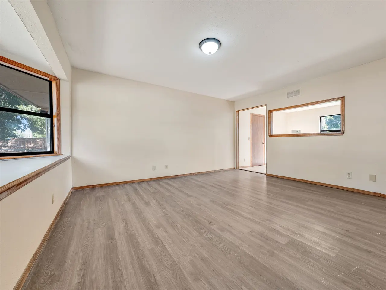 Photo 5 — 4147 N Frankfort Avenue, Tulsa, OK 74106