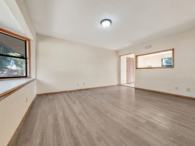 Photo 5 — 4147 N Frankfort Avenue, Tulsa, OK 74106