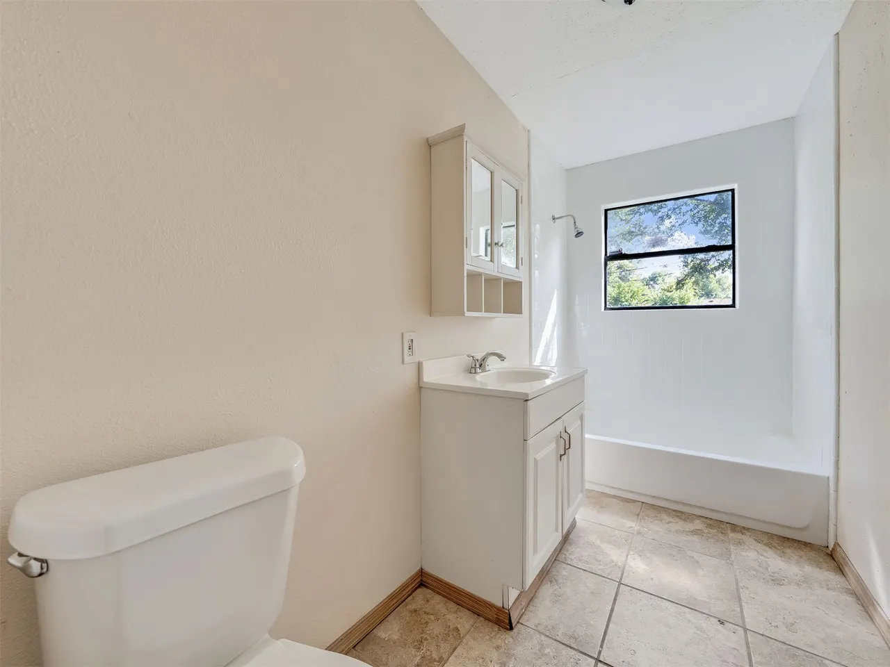 Photo 13 — 4147 N Frankfort Avenue, Tulsa, OK 74106