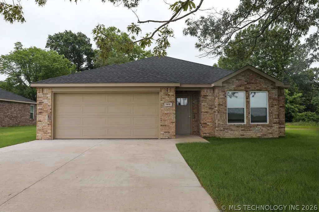 Front exterior — 5018 S Mockingbird Lane, Atoka, OK 74525