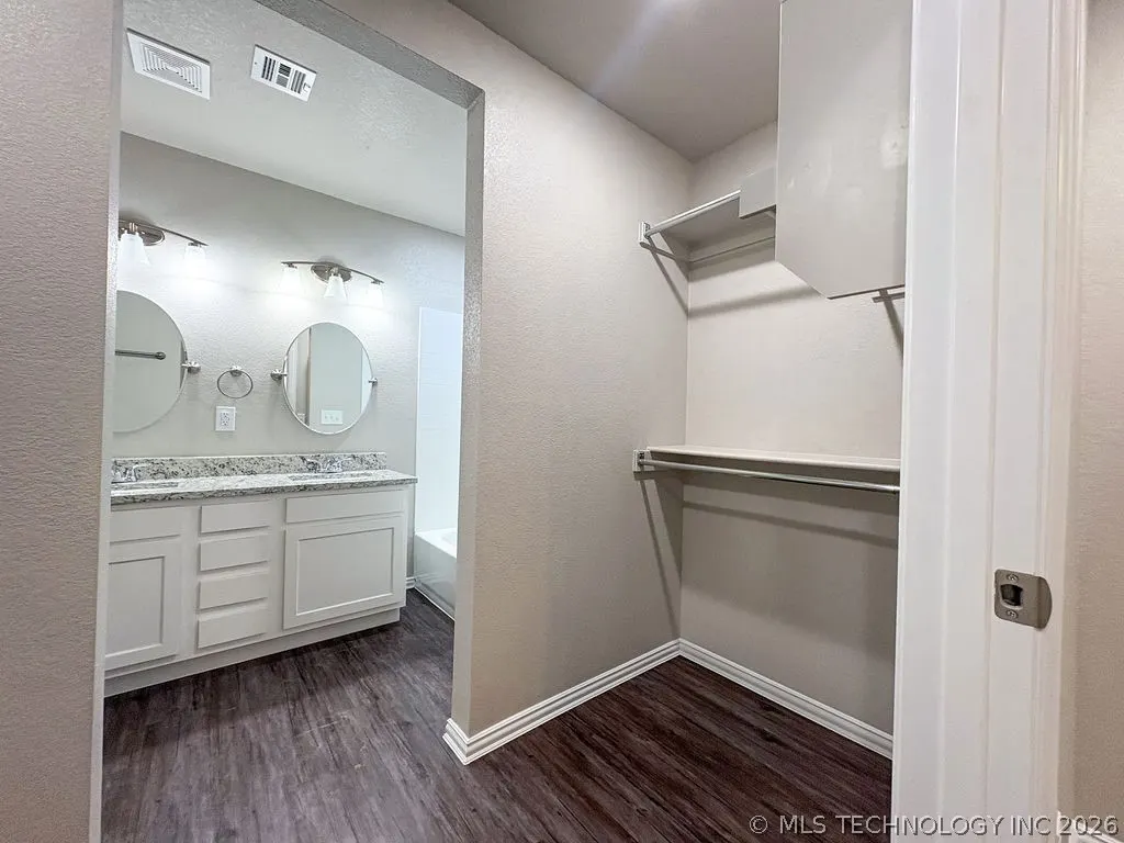 Photo 12 — 5018 S Mockingbird Lane, Atoka, OK 74525