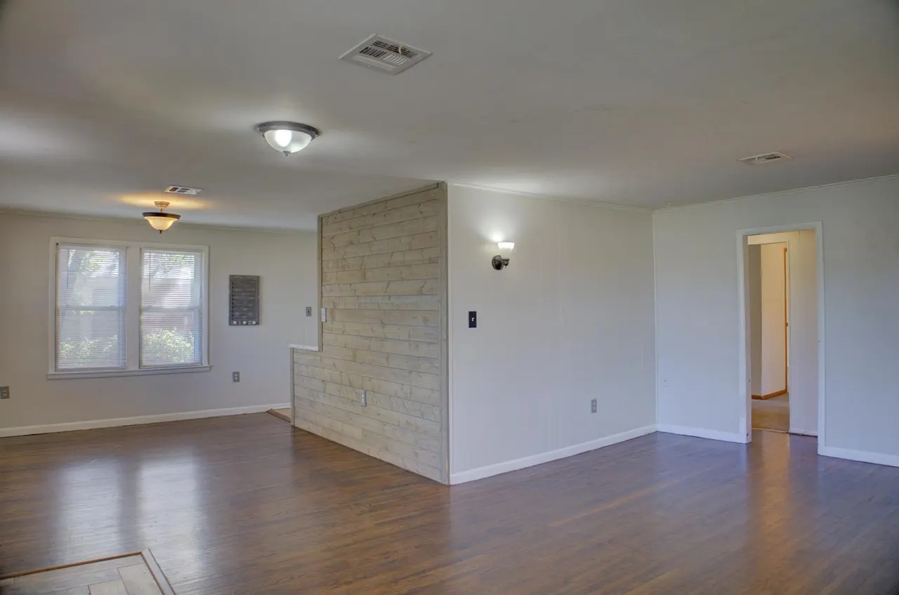 Photo 8 — 8930 S Union Avenue, Tulsa, OK 74132