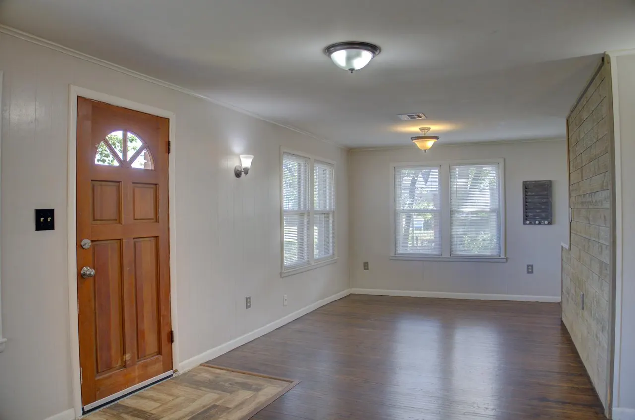 Photo 10 — 8930 S Union Avenue, Tulsa, OK 74132