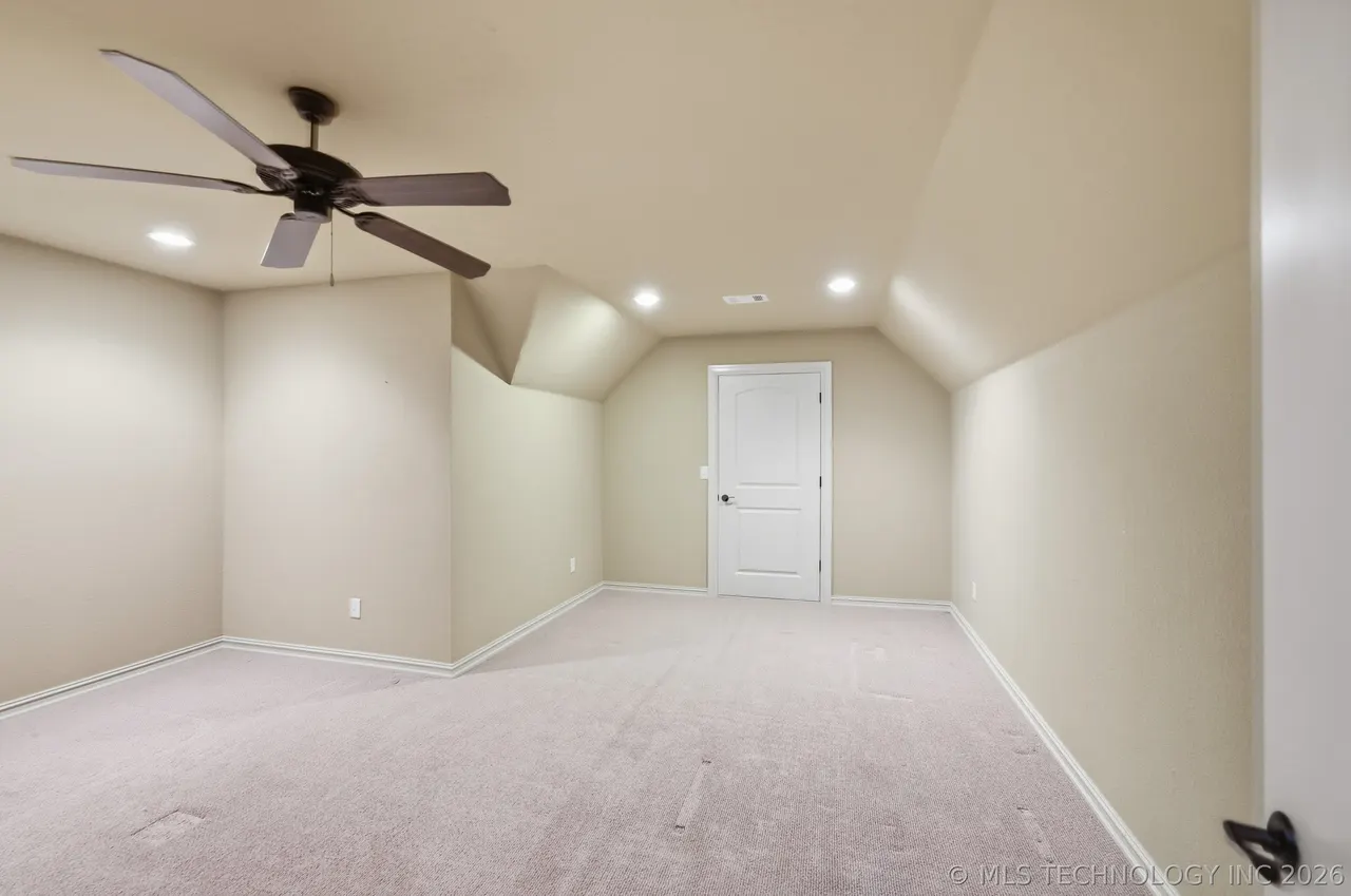 Photo 21 — 11701 S Oswego Avenue, Tulsa, OK 74137