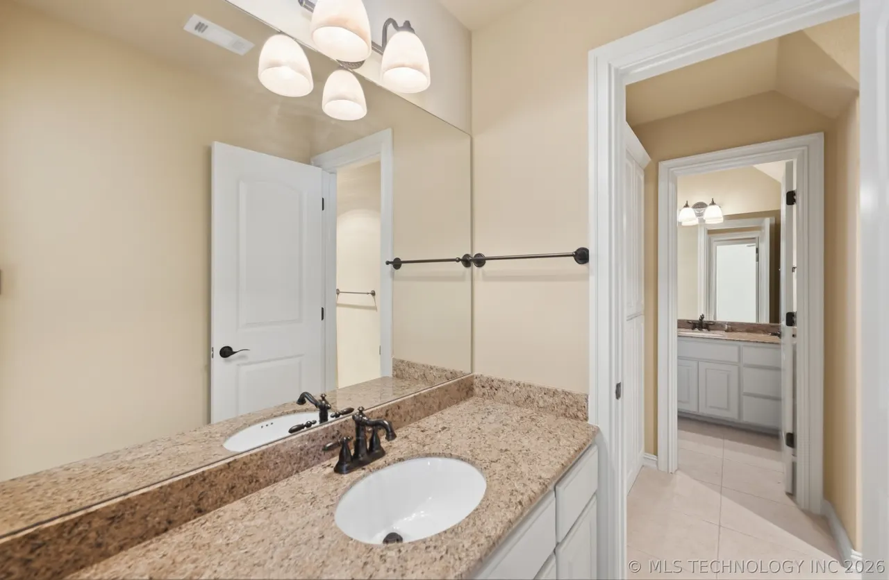 Photo 24 — 11701 S Oswego Avenue, Tulsa, OK 74137