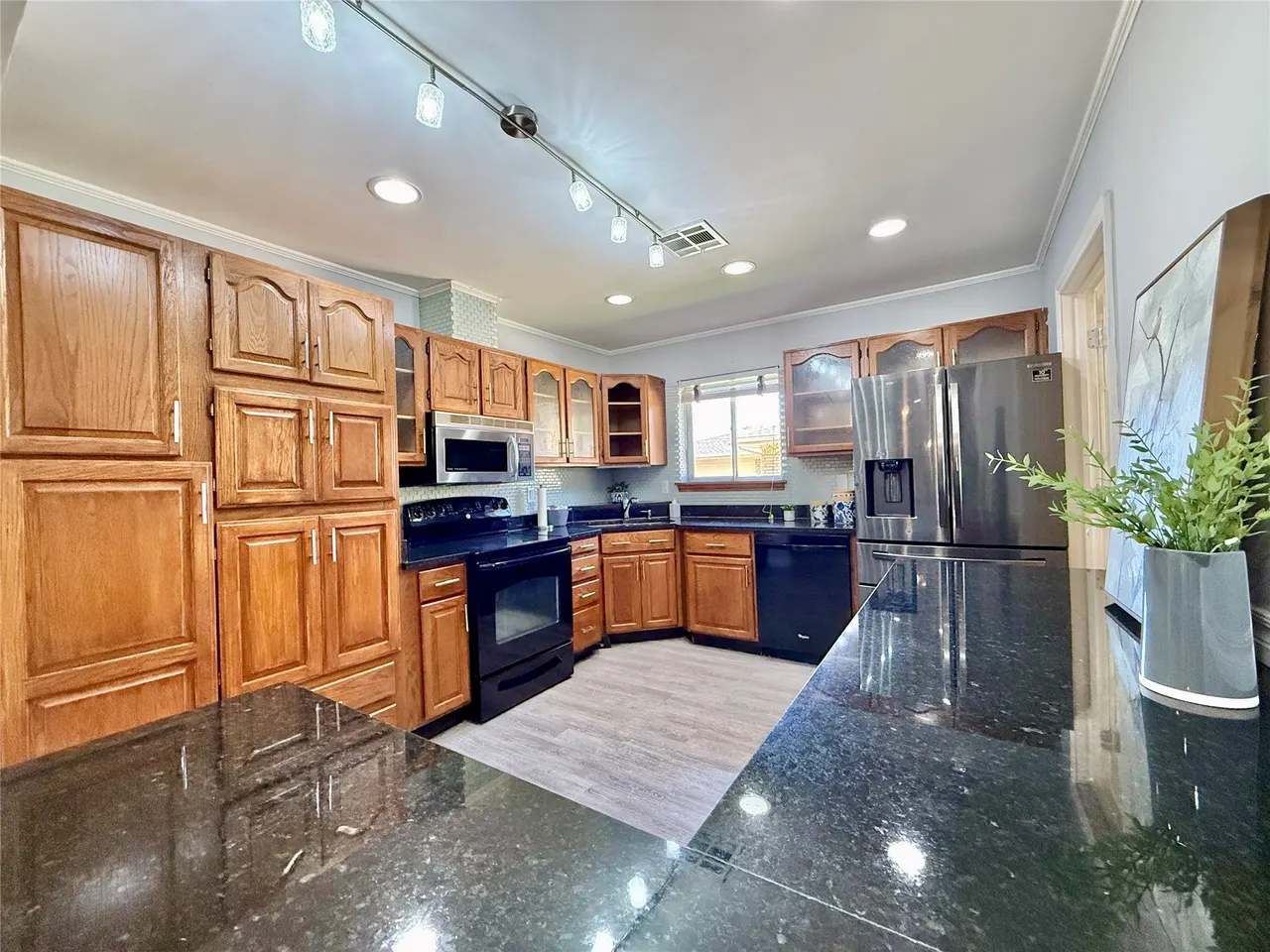 Photo 20 — 7204 E 55th Place, Tulsa, OK 74145