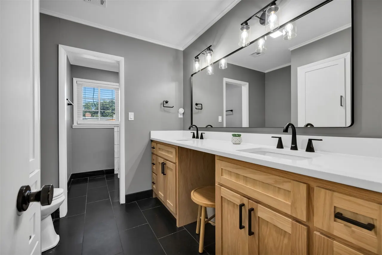 Photo 18 — 3425 E 57th Place, Tulsa, OK 74135