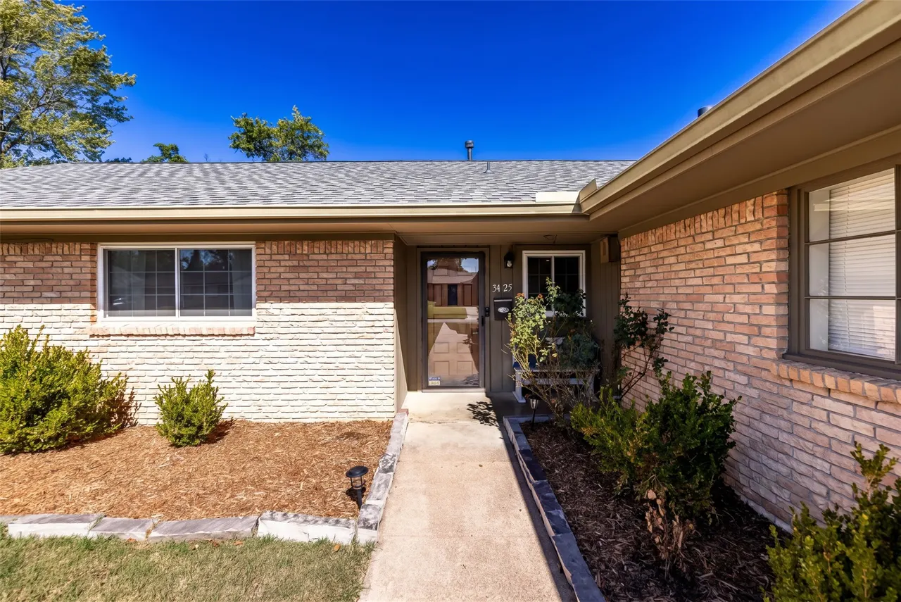 Photo 3 — 3425 E 57th Place, Tulsa, OK 74135