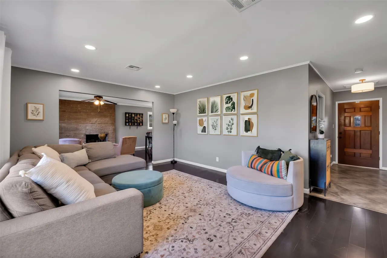 Photo 5 — 3425 E 57th Place, Tulsa, OK 74135