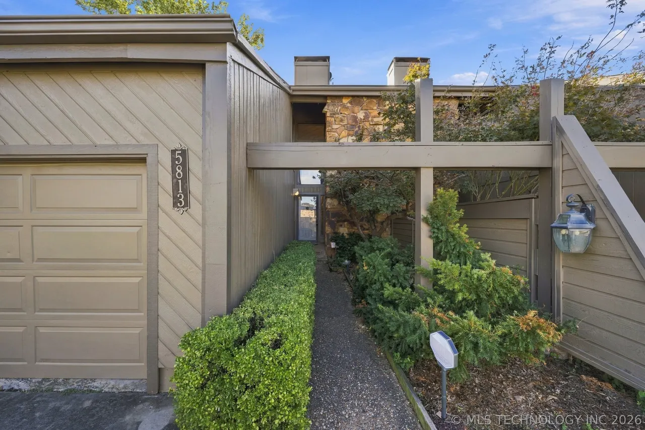Photo 4 — 5813 S Atlanta Avenue 1, Tulsa, OK 74105