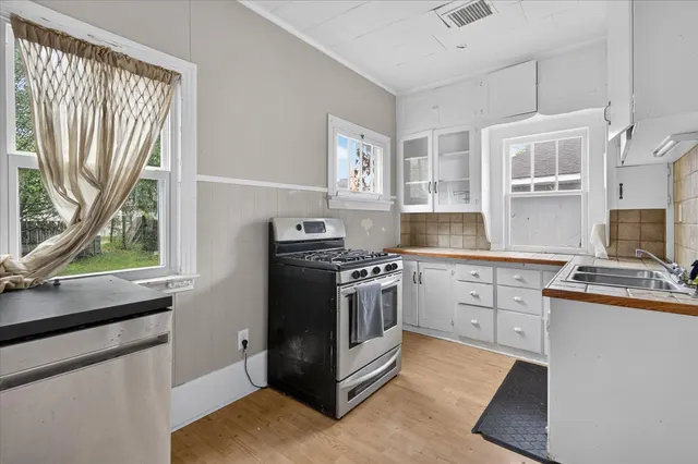 Photo 7 — 1221 SE Delaware Avenue, Bartlesville, OK 74003