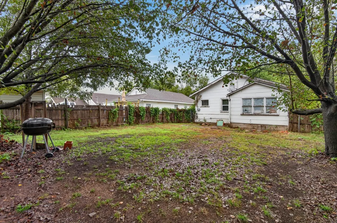 Photo 18 — 1221 SE Delaware Avenue, Bartlesville, OK 74003