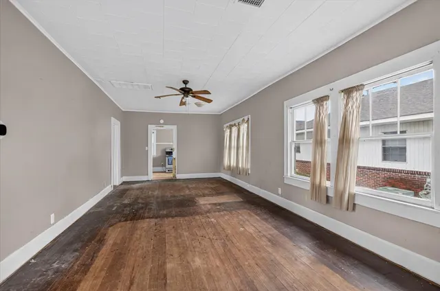 Photo 3 — 1221 SE Delaware Avenue, Bartlesville, OK 74003