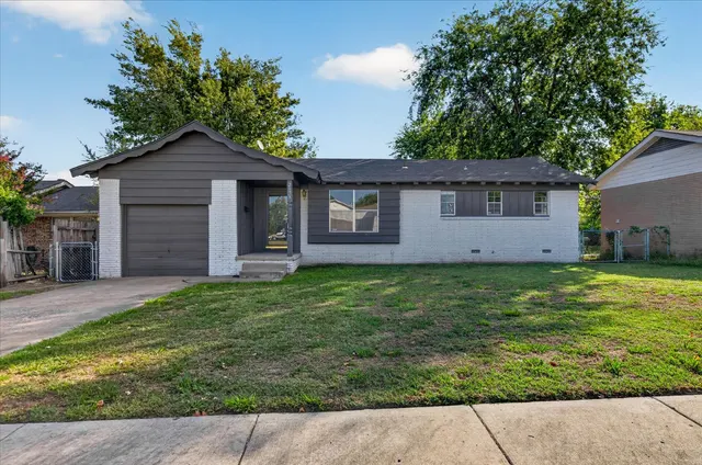 Photo 2 — 2133 S 80th EastAvenue, Tulsa, OK 74129