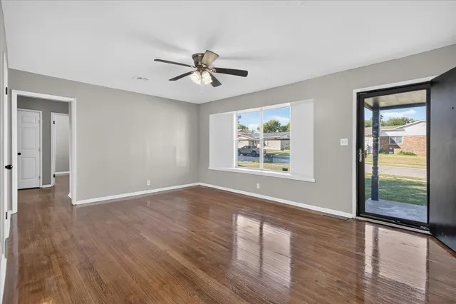 Photo 5 — 2133 S 80th EastAvenue, Tulsa, OK 74129