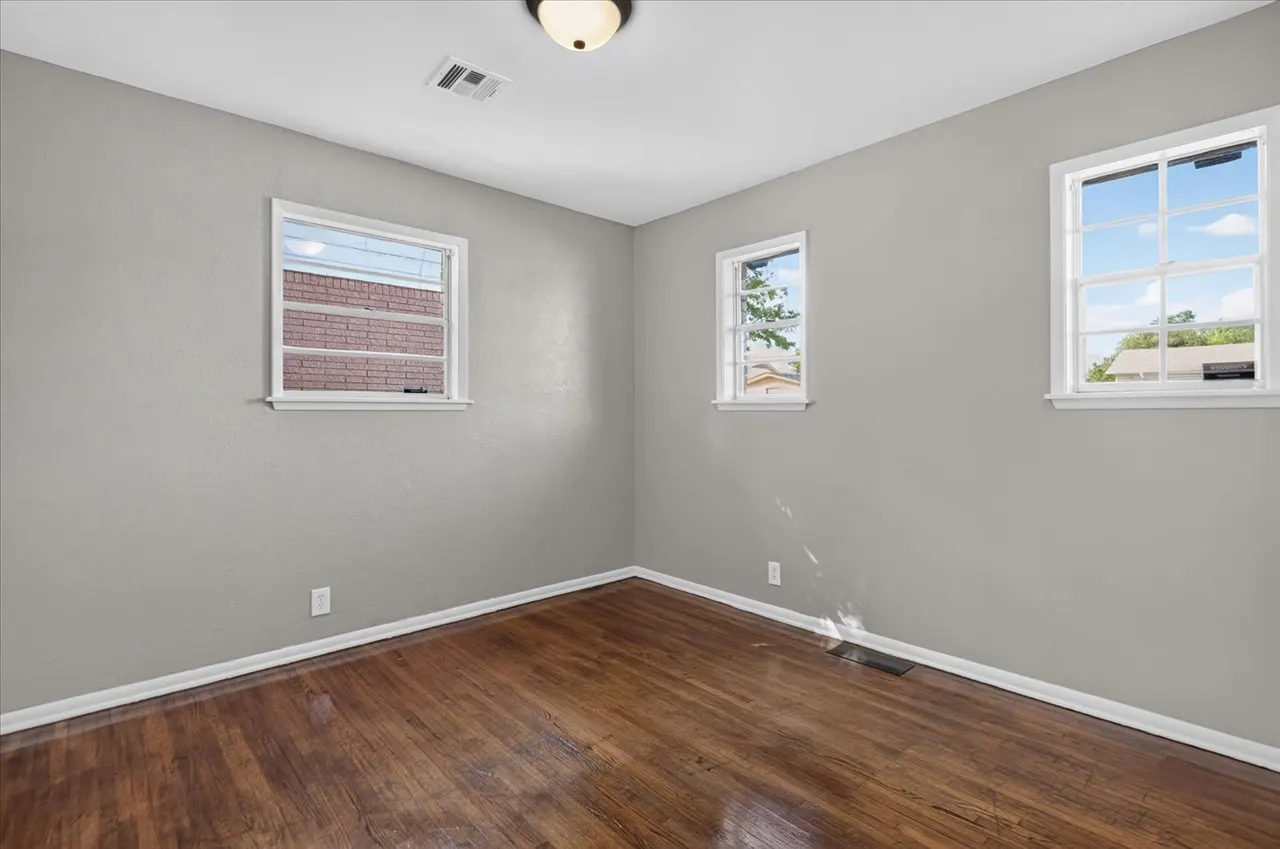 Photo 17 — 2133 S 80th EastAvenue, Tulsa, OK 74129