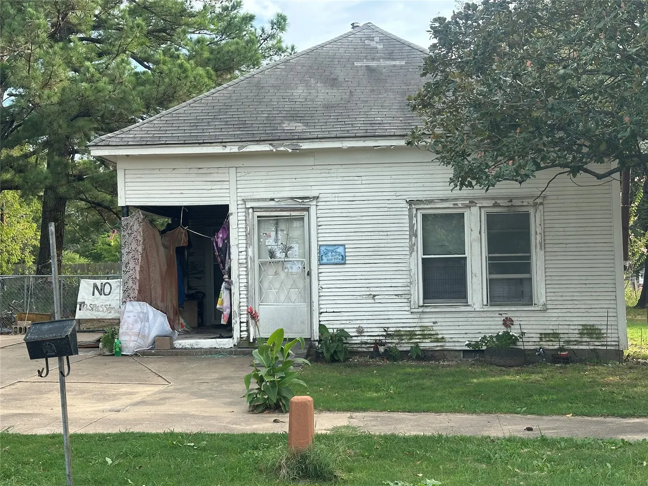 Front exterior — 700 E 12th Street, Okmulgee, OK 74447