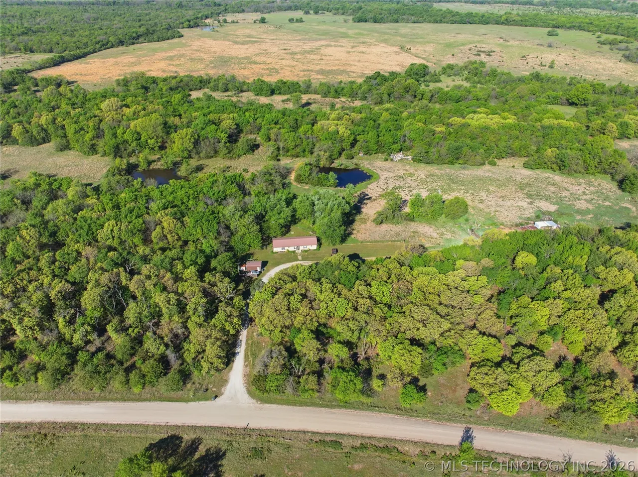Photo 10 — 20037 S 85th Street E, Webbers Falls, OK 74470