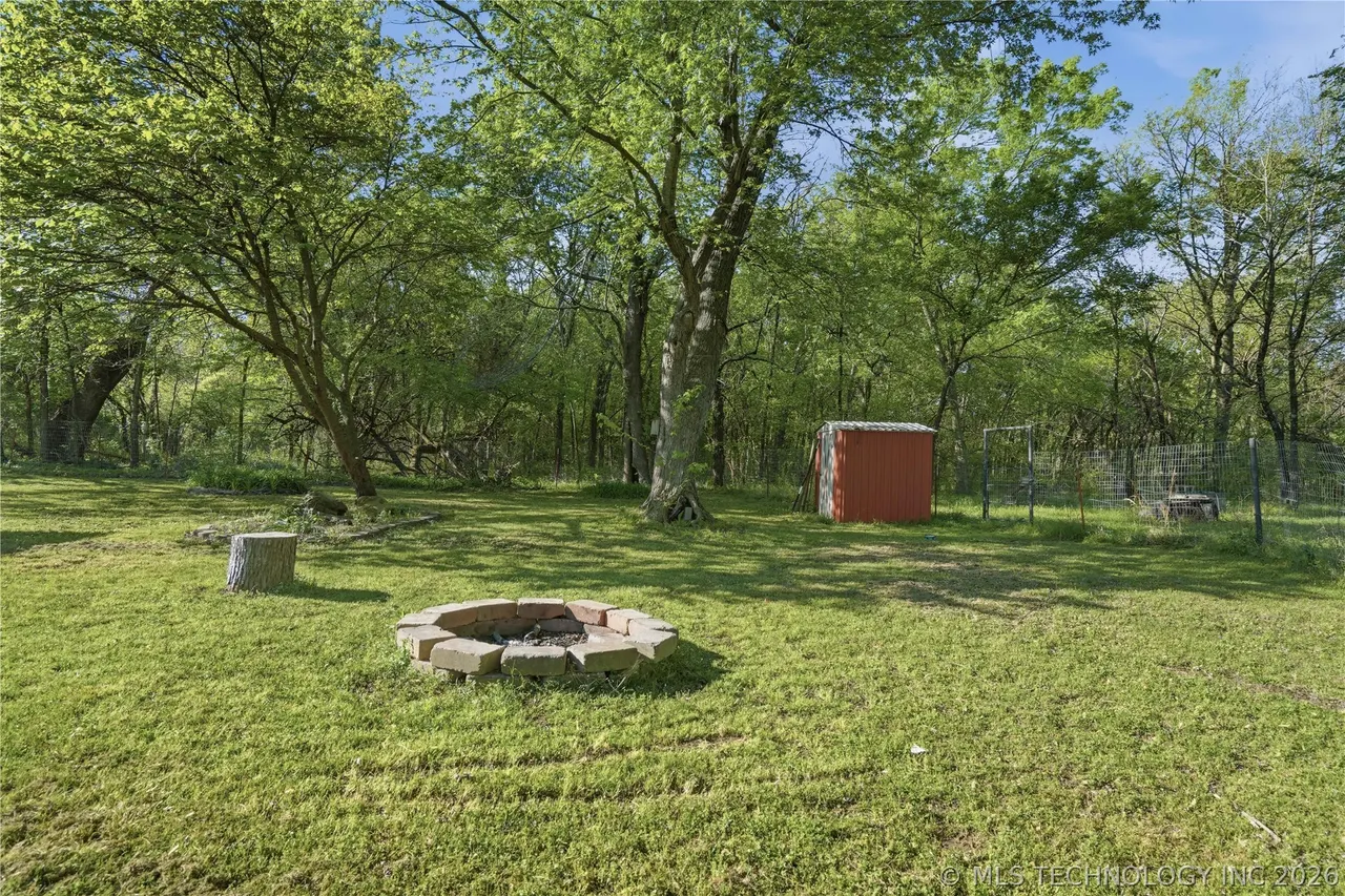 Photo 13 — 20037 S 85th Street E, Webbers Falls, OK 74470