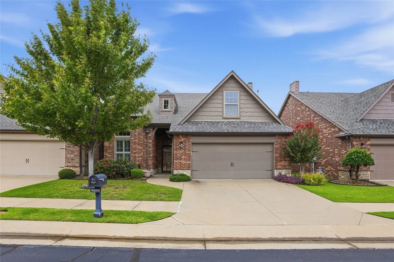 Front exterior — 8234 S 112th EastAvenue, Tulsa, OK 74133