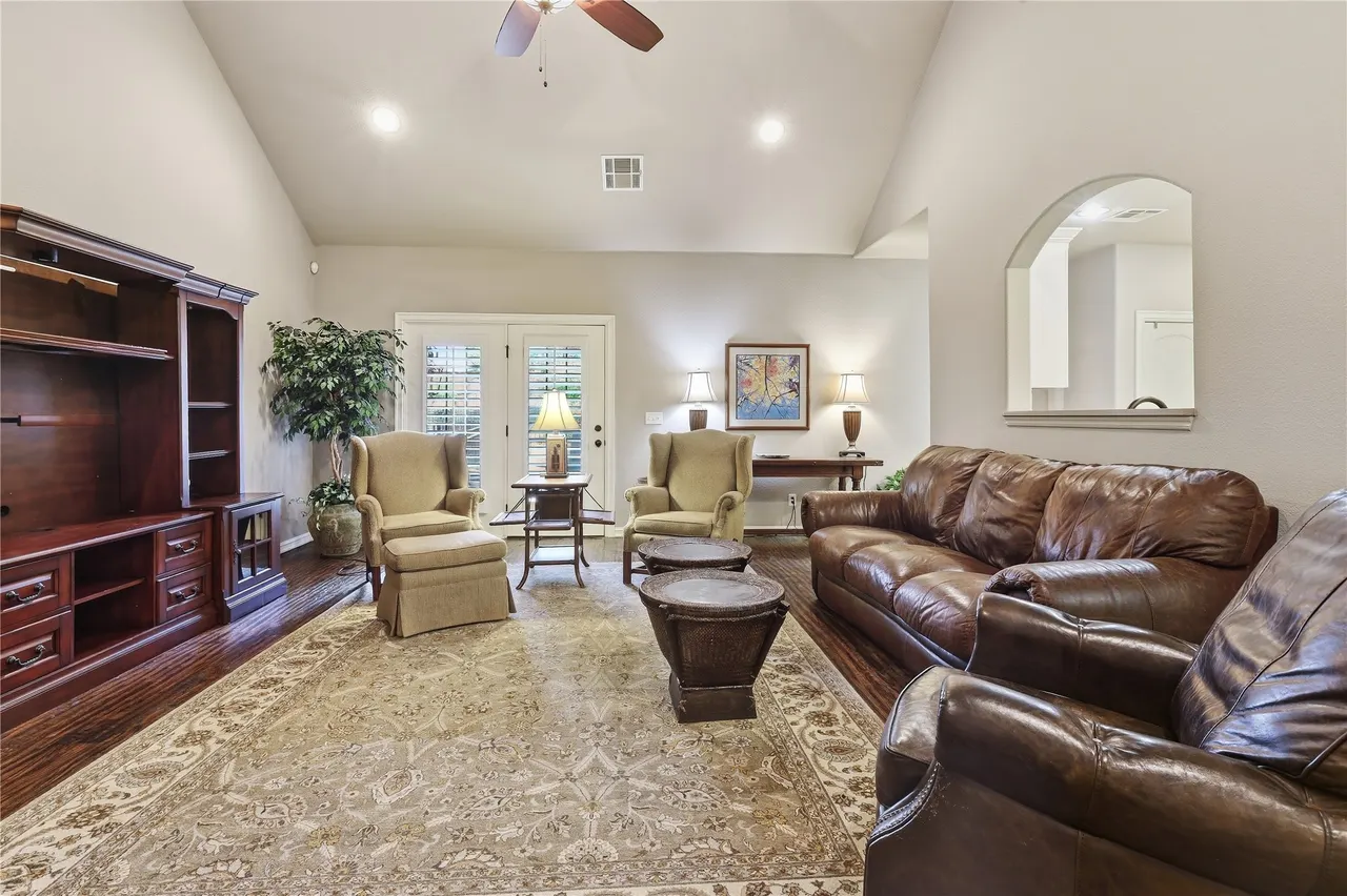 Photo 9 — 8234 S 112th EastAvenue, Tulsa, OK 74133
