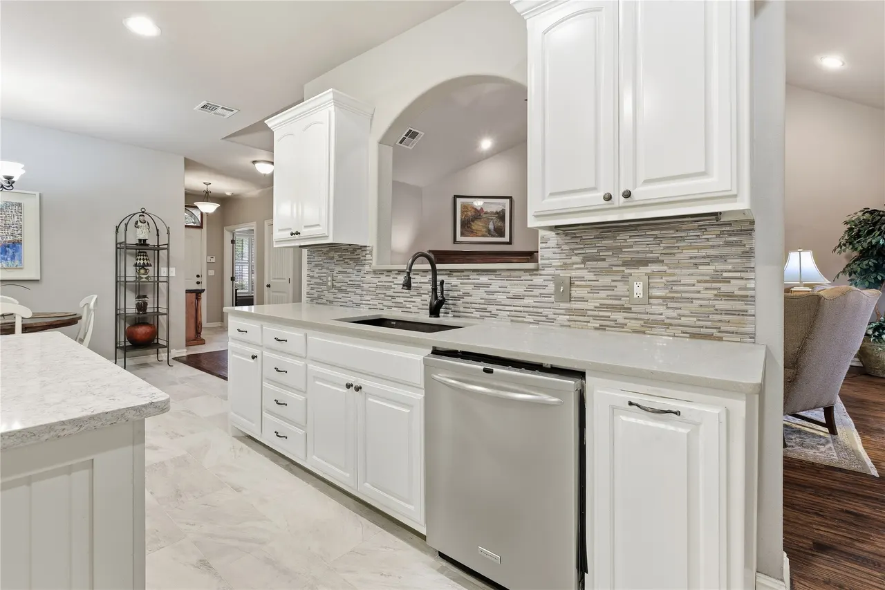Photo 13 — 8234 S 112th EastAvenue, Tulsa, OK 74133