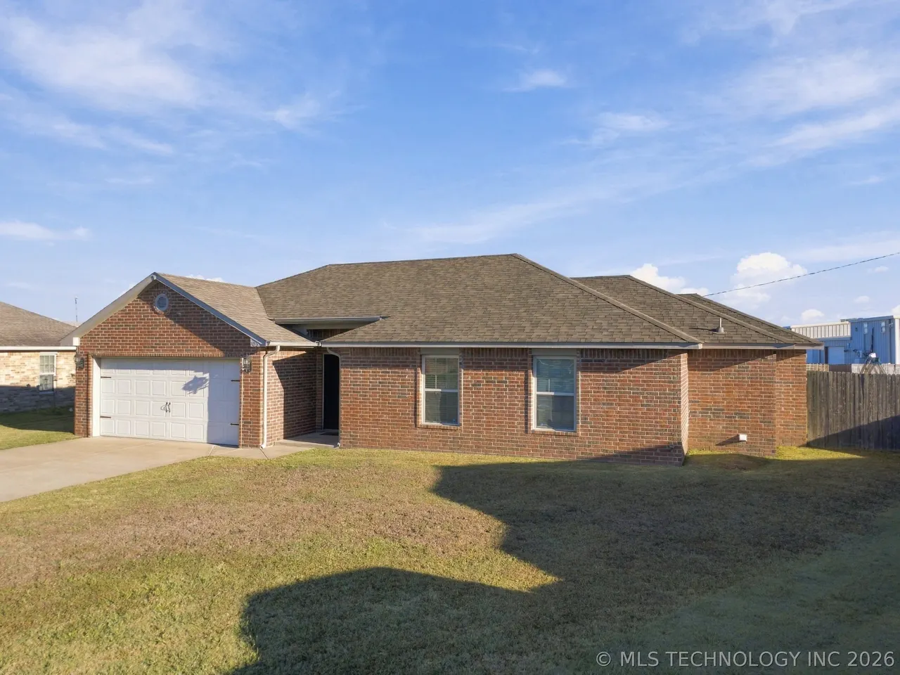 Photo 2 — 205 W Dillon Drive, Kiefer, OK 74041