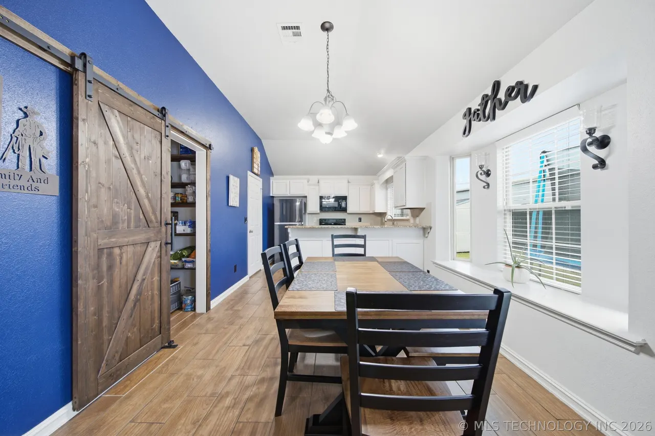 Photo 10 — 205 W Dillon Drive, Kiefer, OK 74041