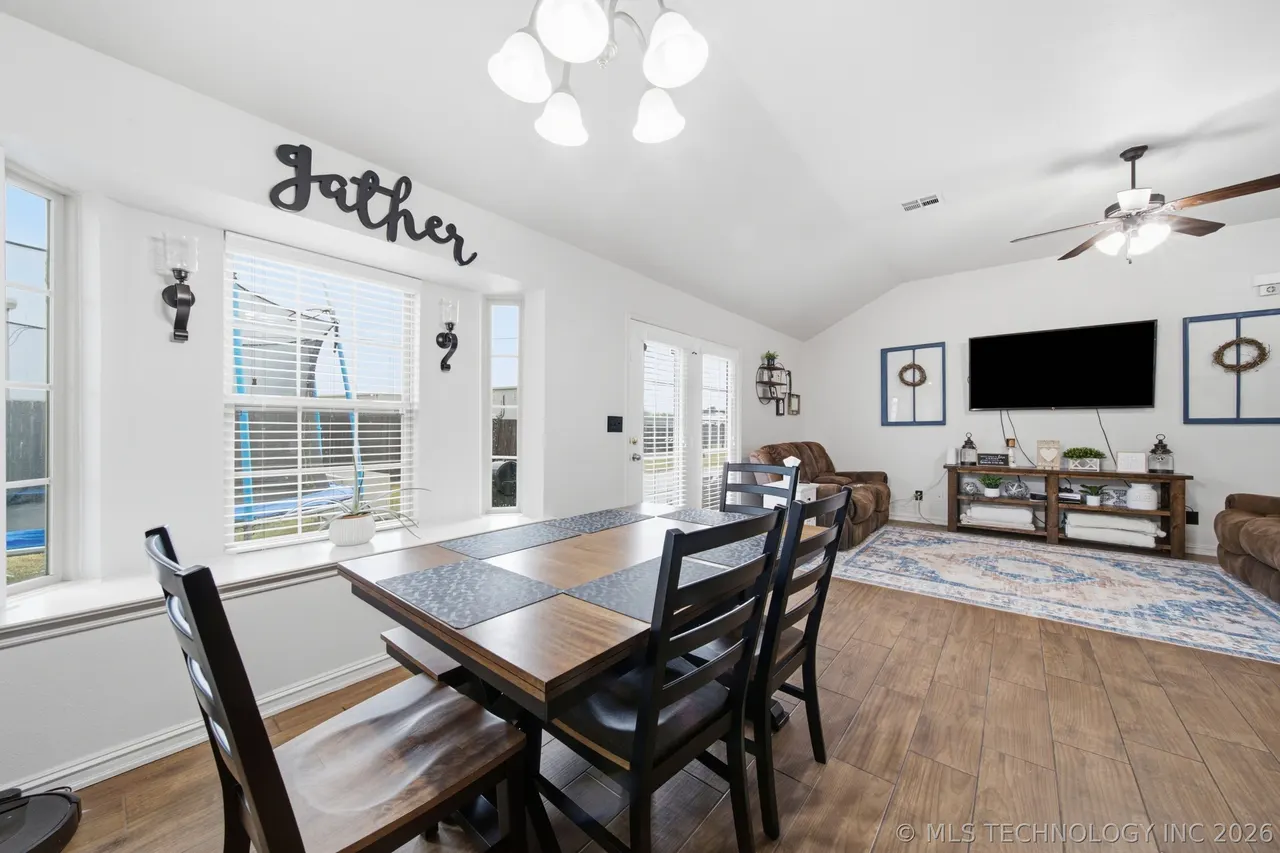 Photo 17 — 205 W Dillon Drive, Kiefer, OK 74041