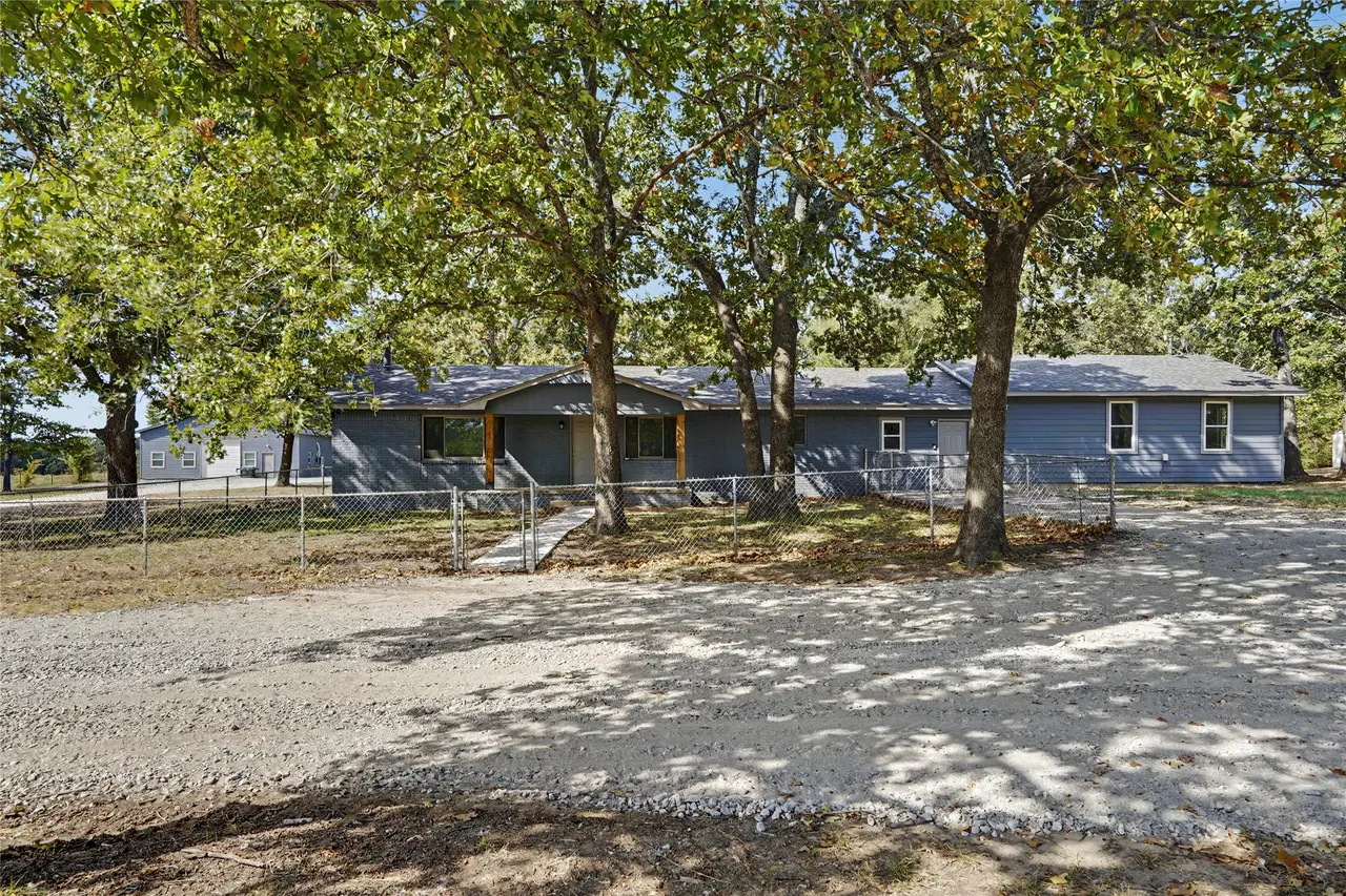 Photo 2 — 20664 Deerwood Trail, Kellyville, OK 74039