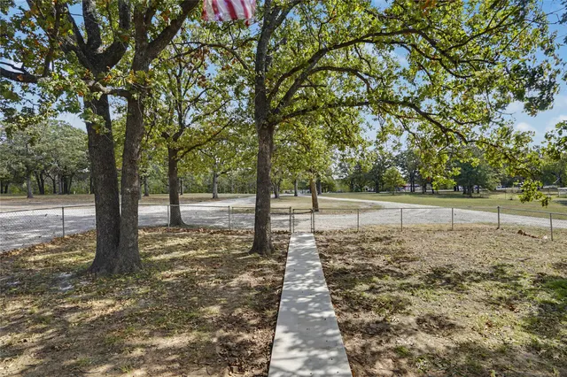 Photo 5 — 20664 Deerwood Trail, Kellyville, OK 74039