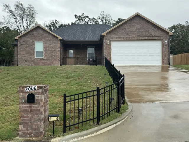 Photo 5 — 2006 Whippoorwill Drive, McAlester, OK 74501