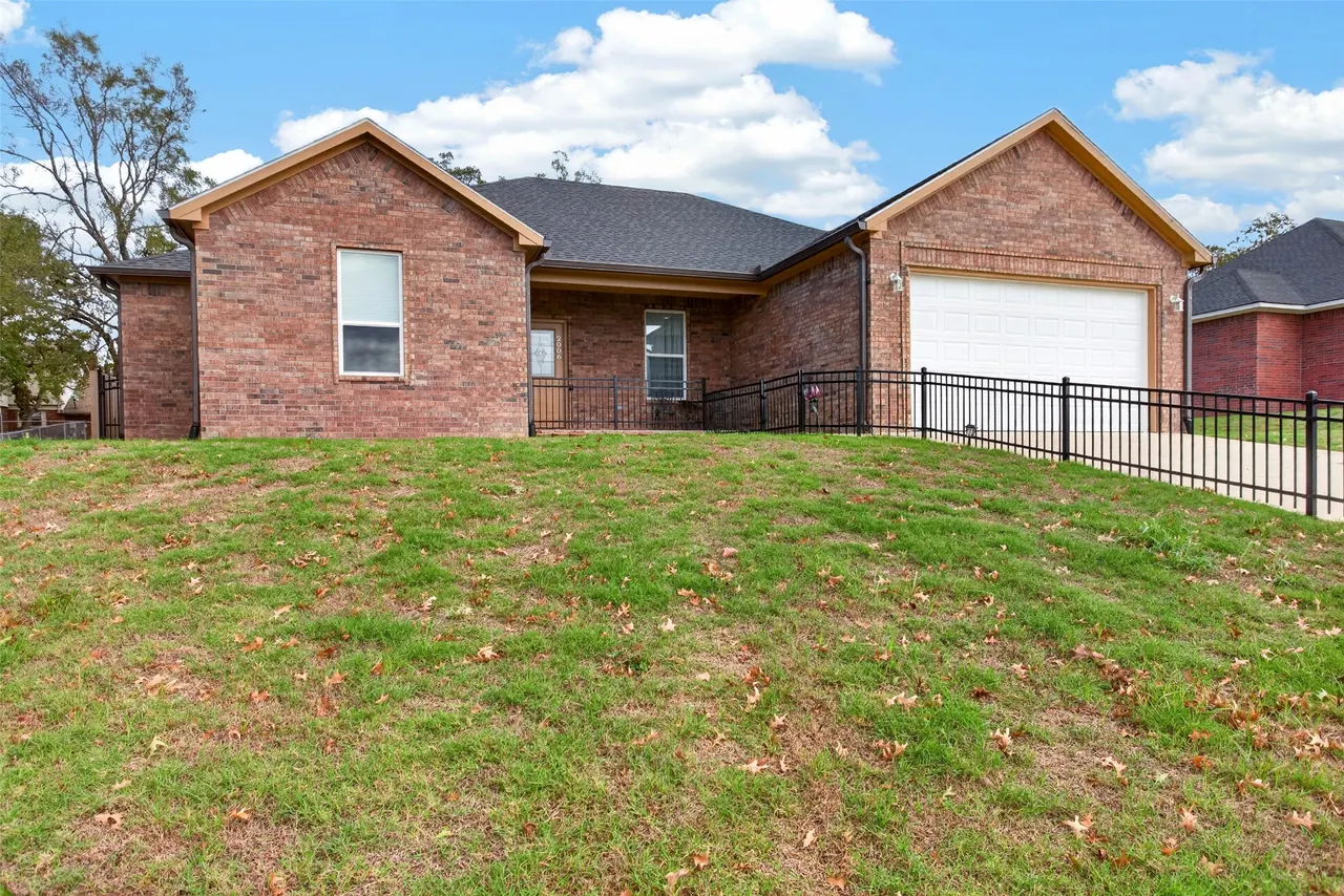 Photo 9 — 2006 Whippoorwill Drive, McAlester, OK 74501