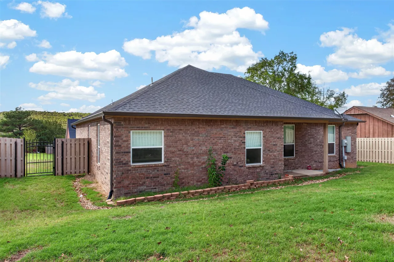 Photo 14 — 2006 Whippoorwill Drive, McAlester, OK 74501