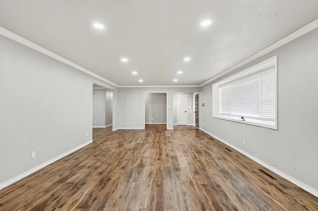 Photo 5 — 204 S Morrison, Ada, OK 74820