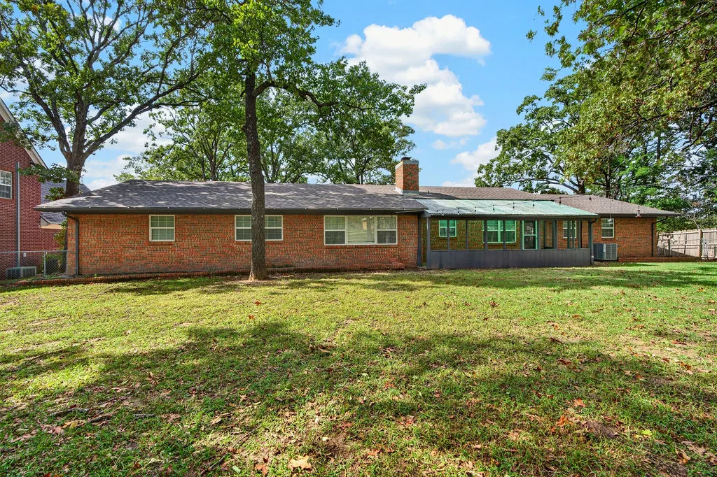 Photo 41 — 204 S Morrison, Ada, OK 74820