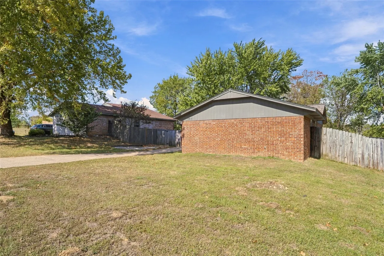 Photo 2 — 1511 Northaven Court, Sapulpa, OK 74066