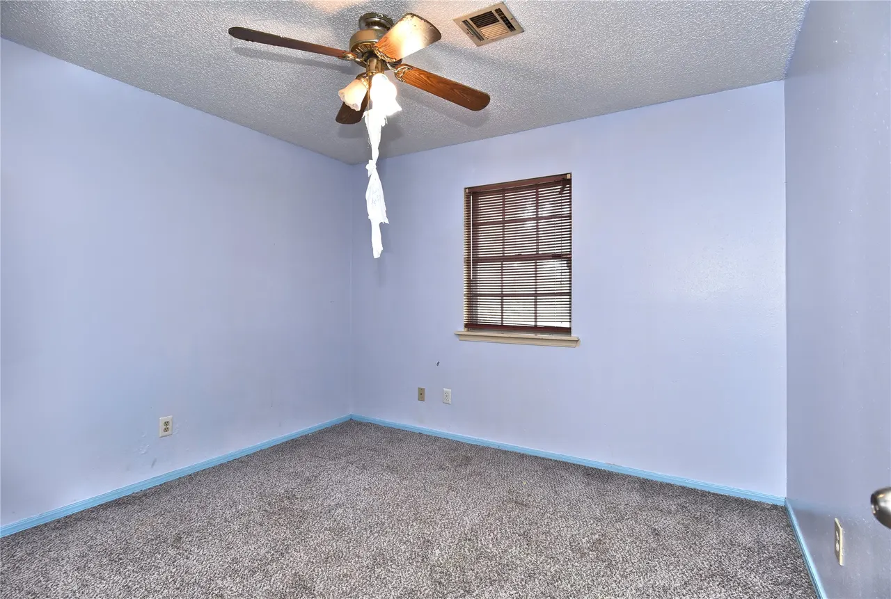 Photo 21 — 3321 Tahlequah St, Muskogee, OK 74401