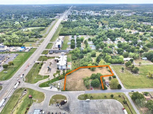 Photo 3 — 3321 Tahlequah St, Muskogee, OK 74401