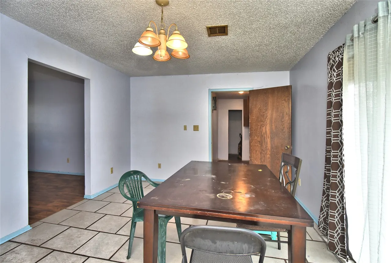 Photo 14 — 3321 Tahlequah St, Muskogee, OK 74401