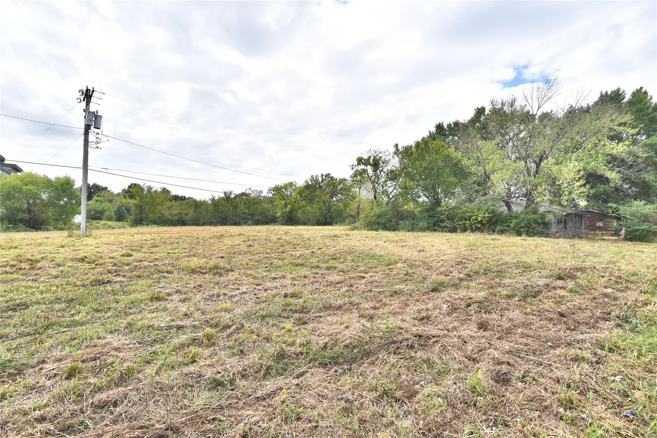 Photo 32 — 3321 Tahlequah St, Muskogee, OK 74401