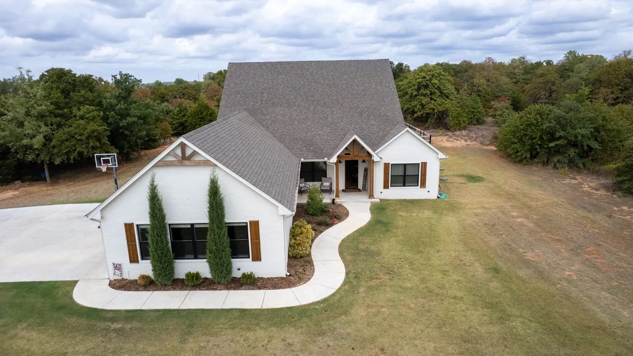 Photo 39 — 10281 236th, Blanchard, OK 73010