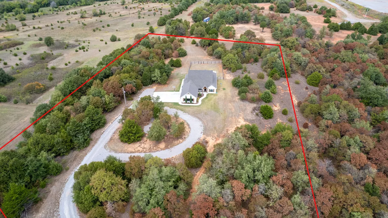 Photo 40 — 10281 236th, Blanchard, OK 73010