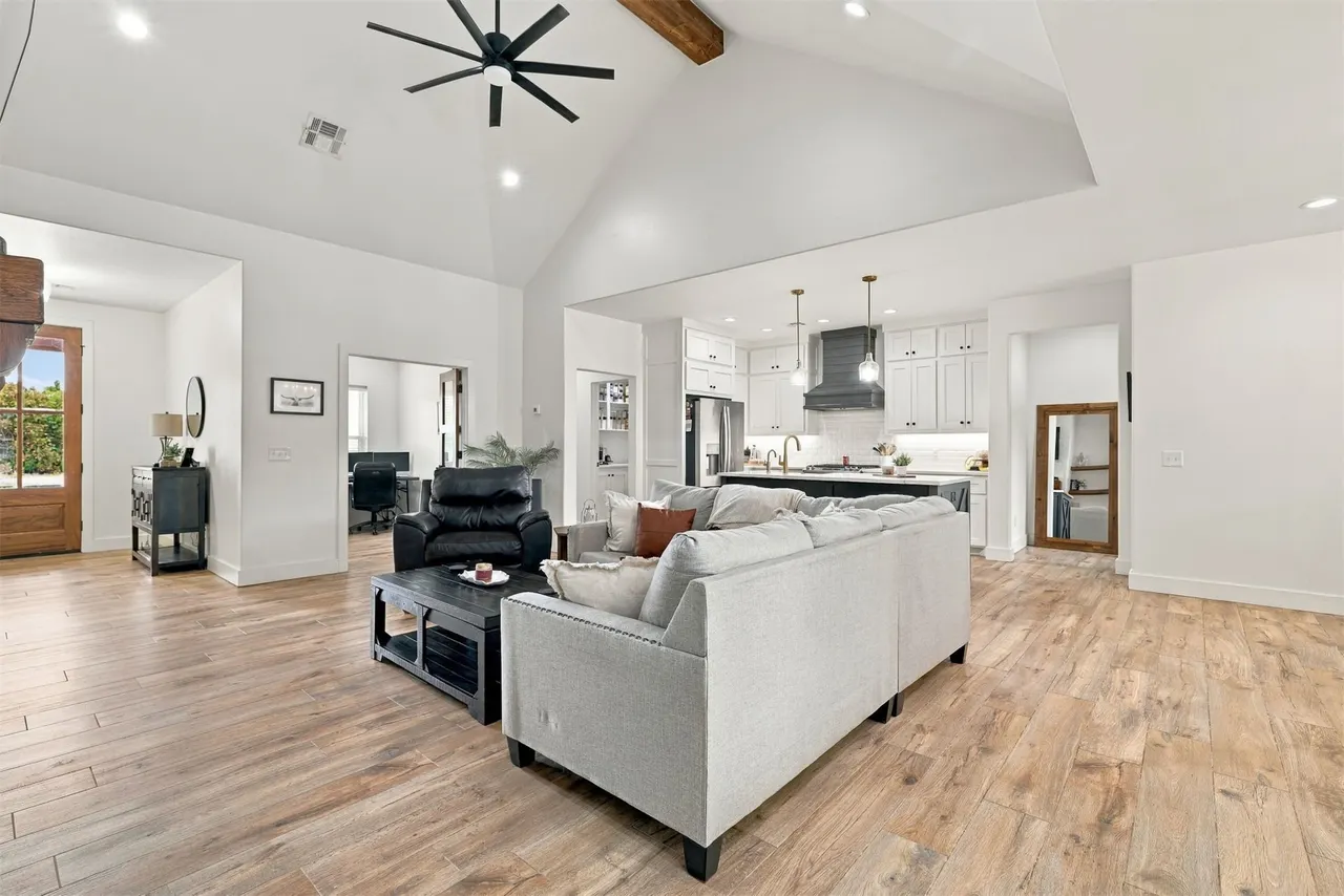 Photo 6 — 10281 236th, Blanchard, OK 73010