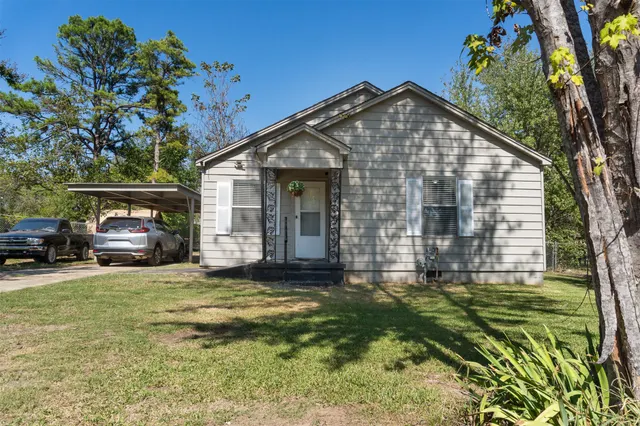 Photo 2 — 1510 Olive Street, Durant, OK 74701