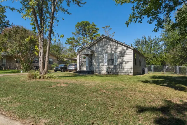 Photo 4 — 1510 Olive Street, Durant, OK 74701