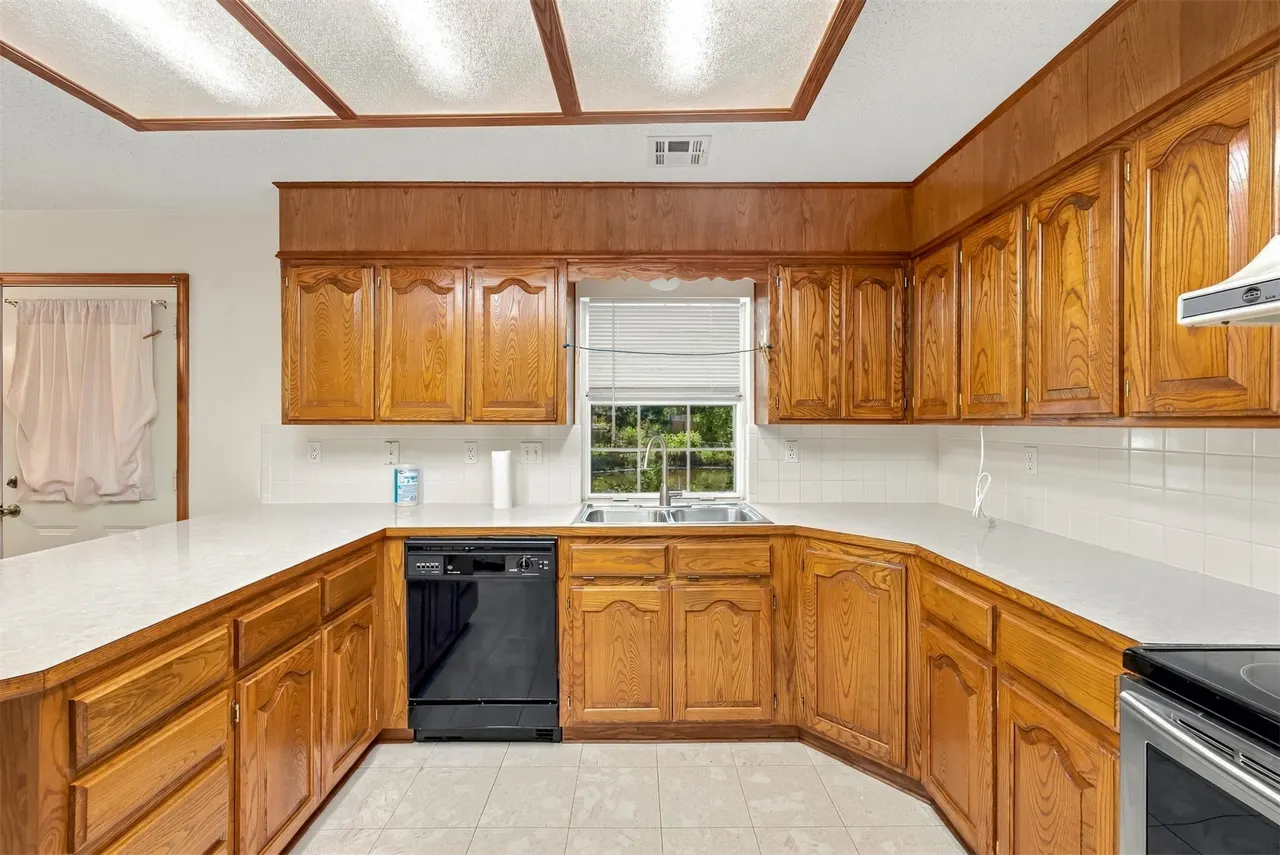Photo 12 — 124 Magnolia, Pryor, OK 74361