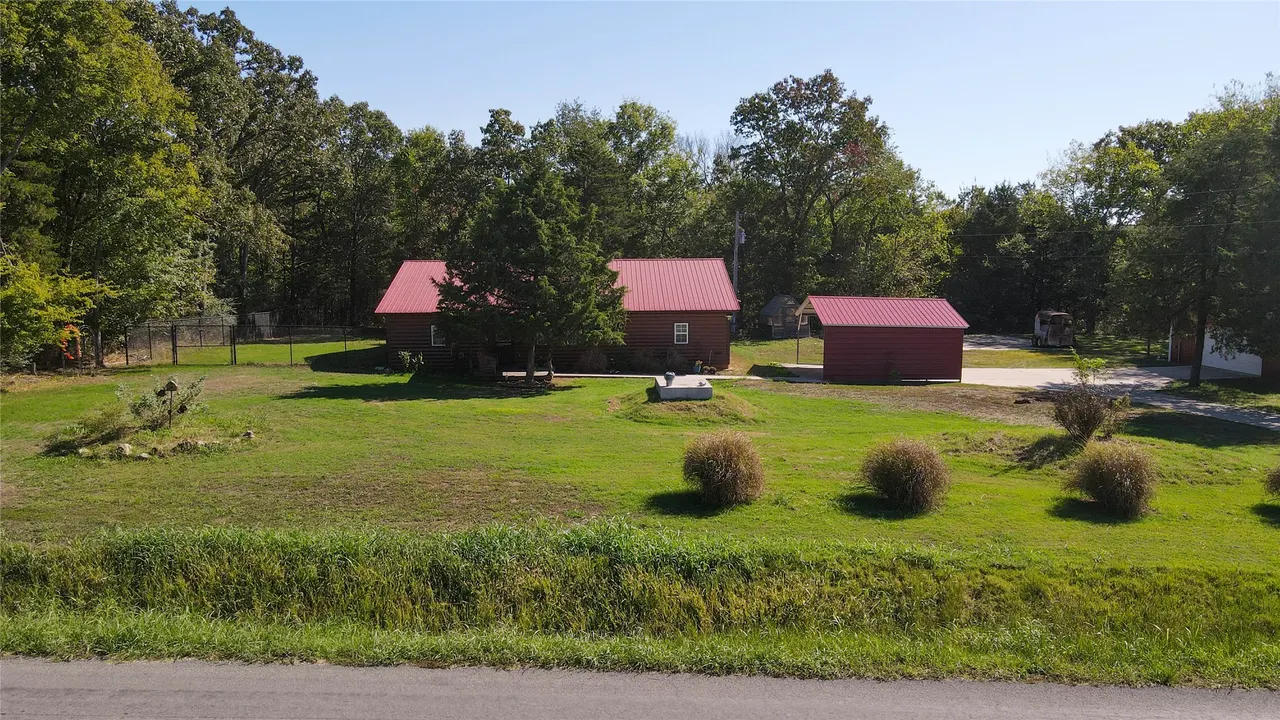 Front exterior — 12992 W Killabrew Road, Hulbert, OK 74441