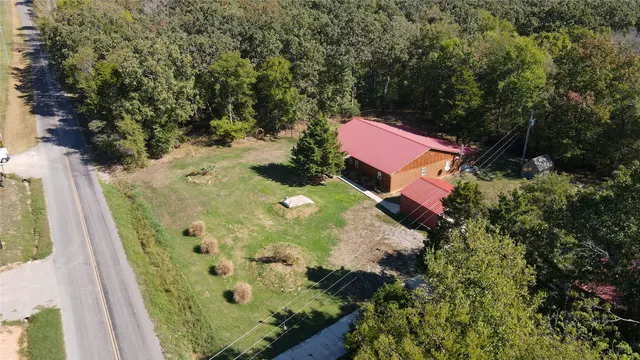 Photo 4 — 12992 W Killabrew Road, Hulbert, OK 74441